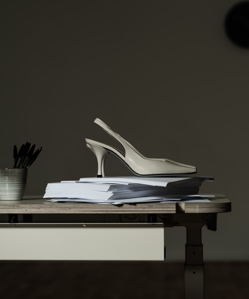 Beti 80 slingback stiletter, off-white læder