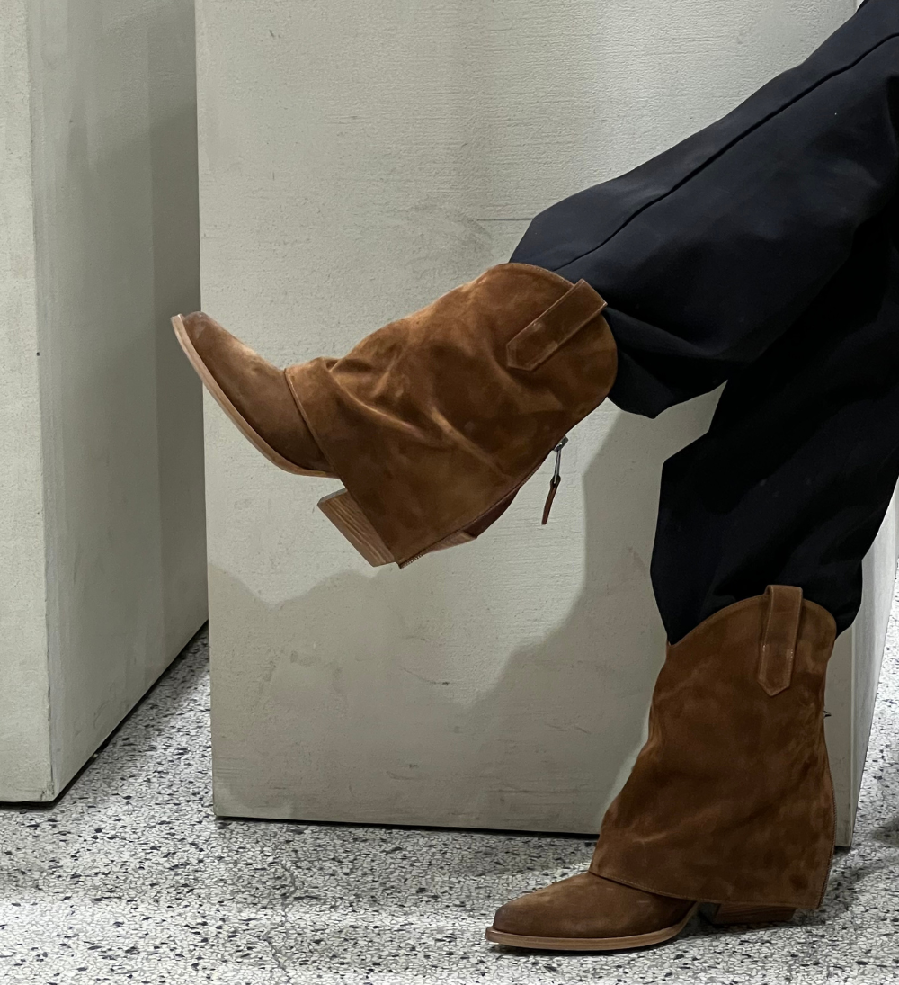 Zorro 60 boots, light brown suede