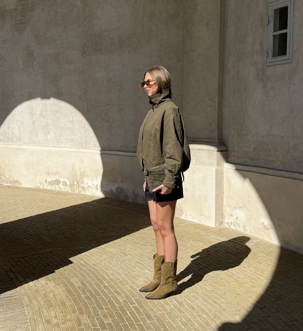 Arlette cowboy boots, olive suede