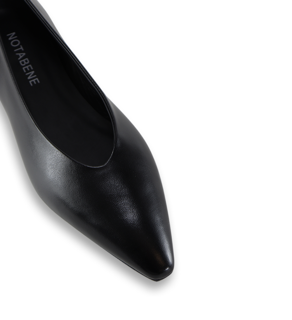 Ginevra ballerina, black leather