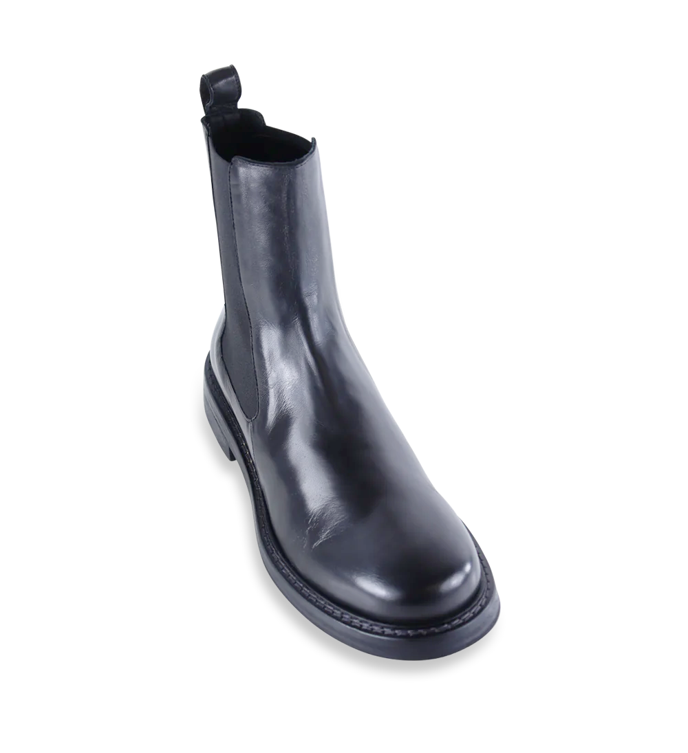Roman chelsea boots, black leather