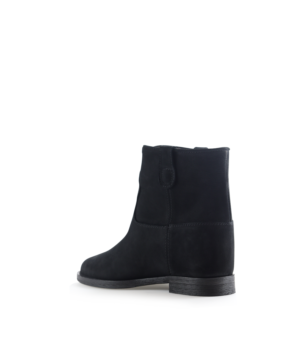 Isa 30 boots, black nubuck