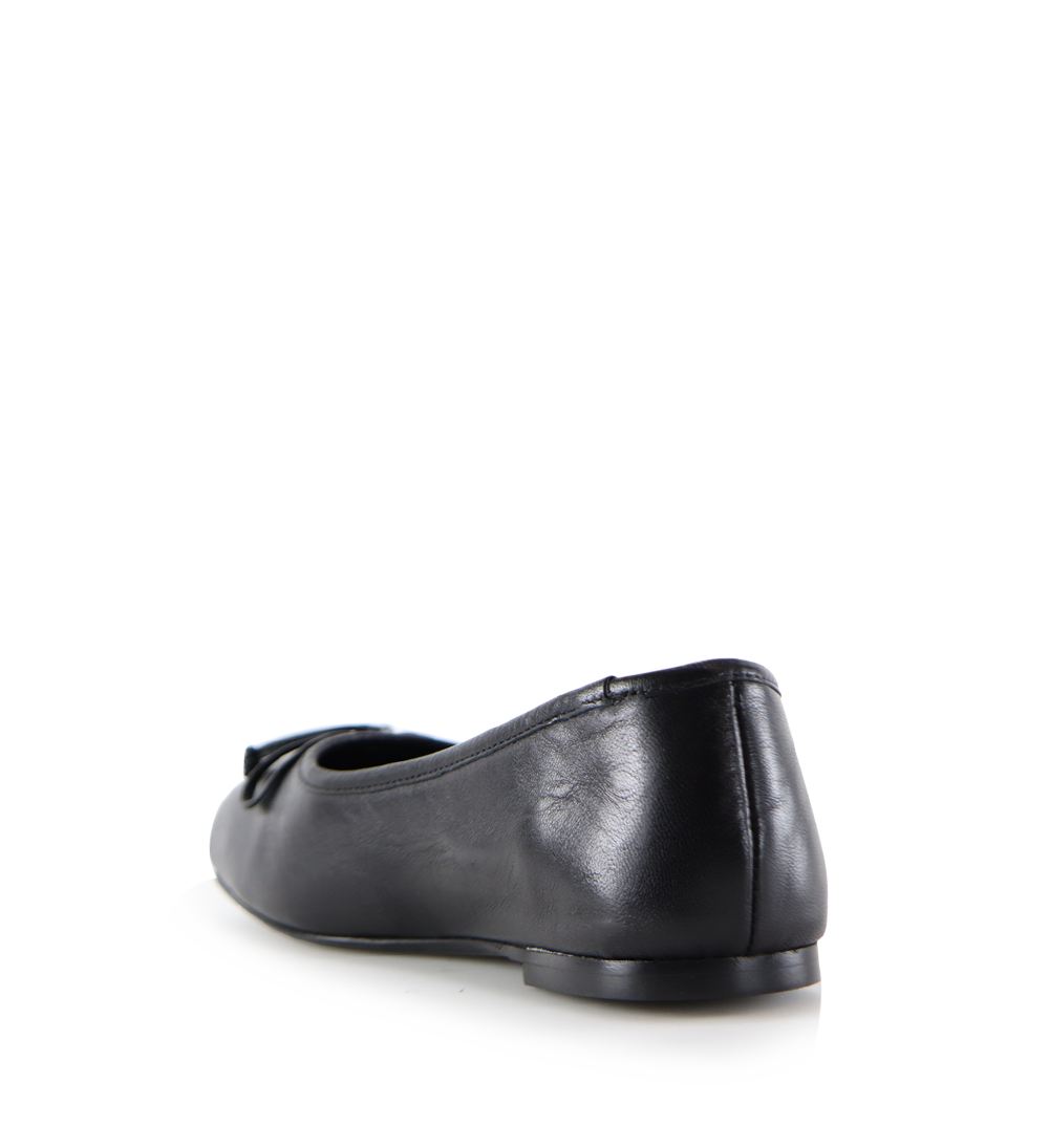 Serena ballerina, sort læder