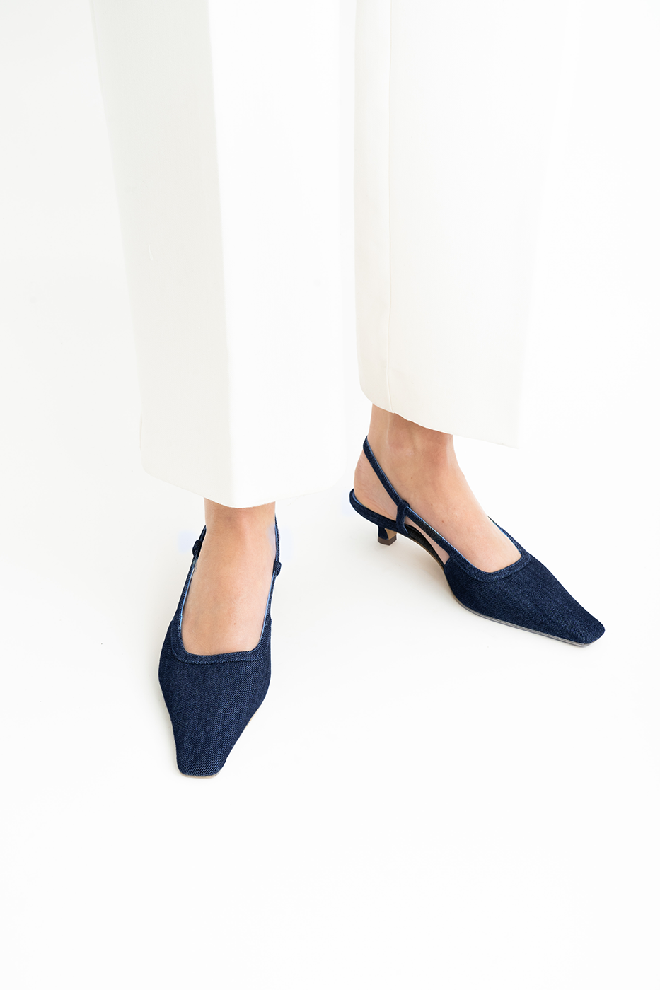 Elena 35 slingback stilettos, denim