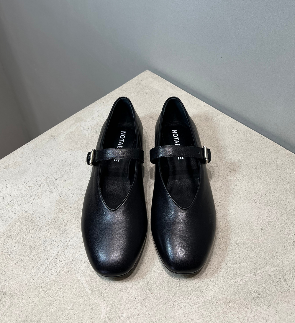 Sample, ballerina, black leather, size 37