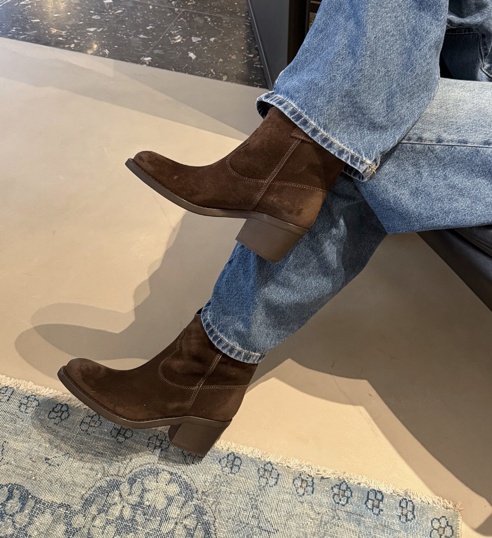 Anna 50 støvler, mørkebrun ruskind