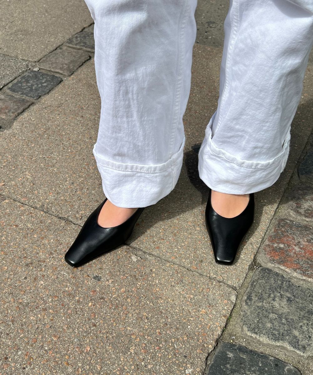 Eleonora 35 slingback stiletter, sort læder