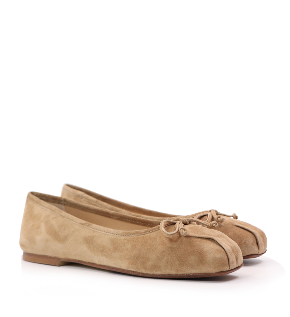 Serena ballerina, camel ruskind