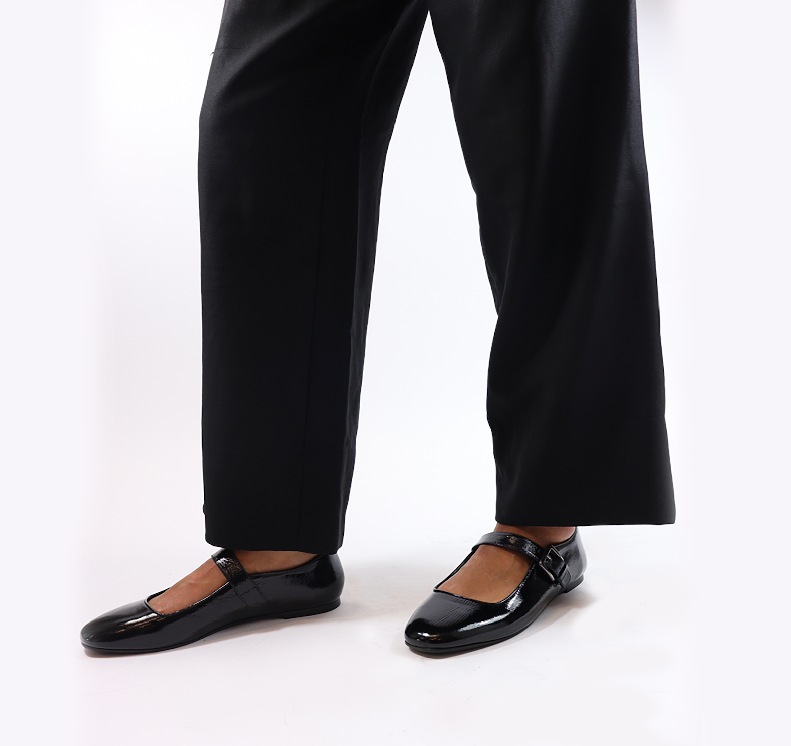 Bertha ballerinaer, sort lak