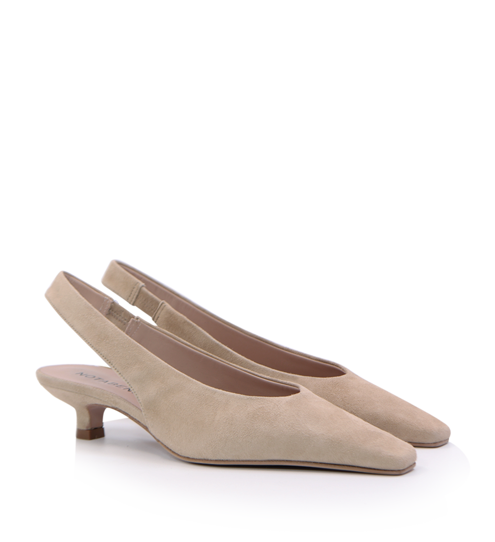 Eleonora 35 slingback stilettos, camel suede