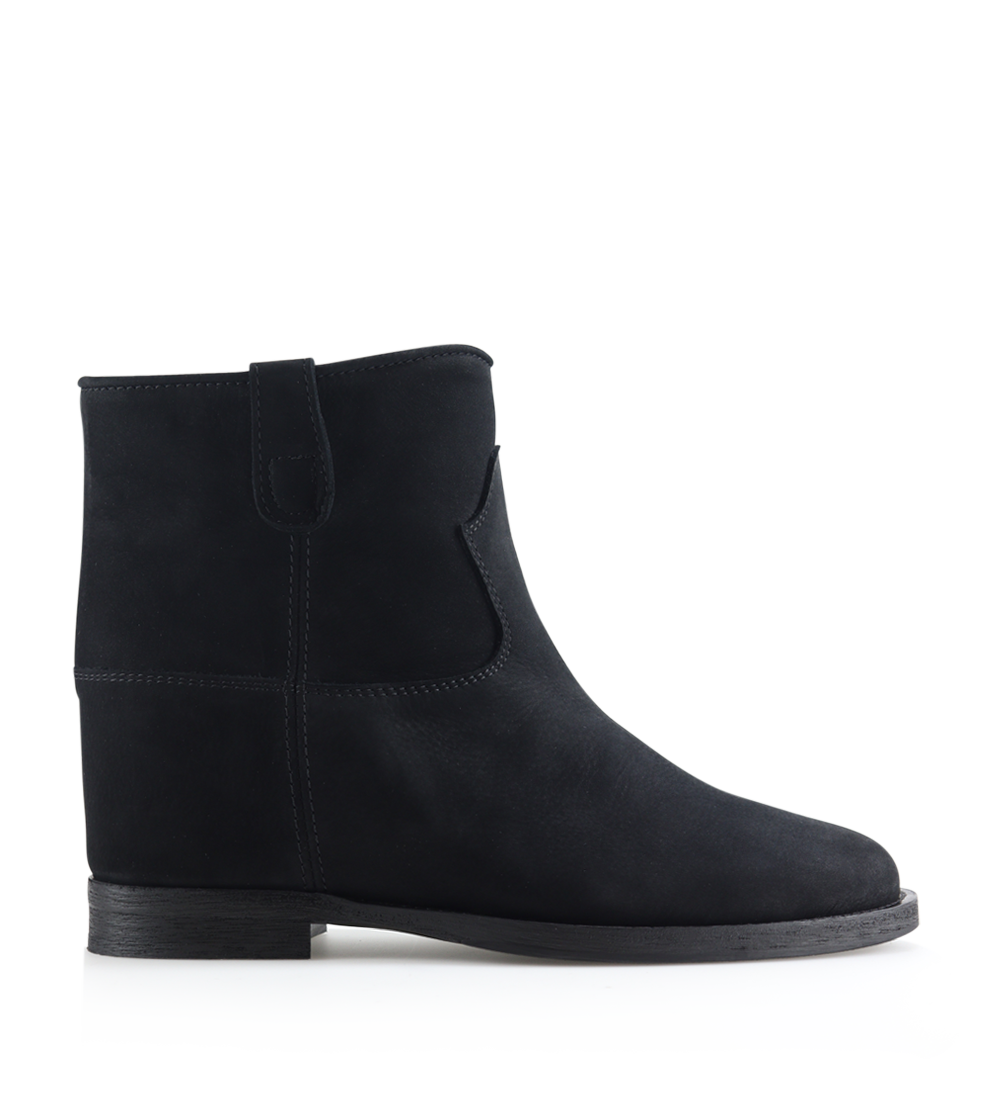 Isa 30 boots, black nubuck