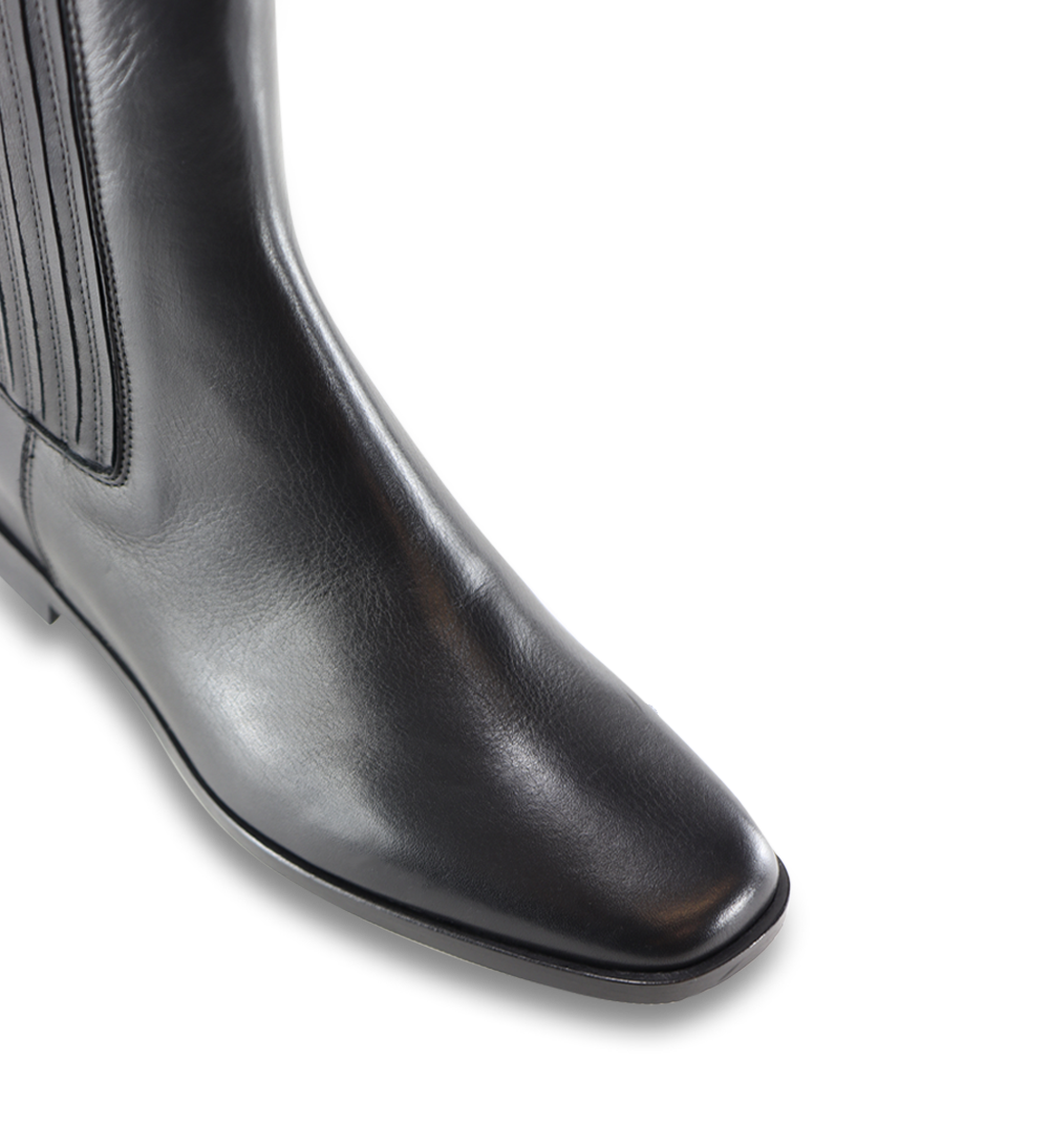 Lipa boots, black leather