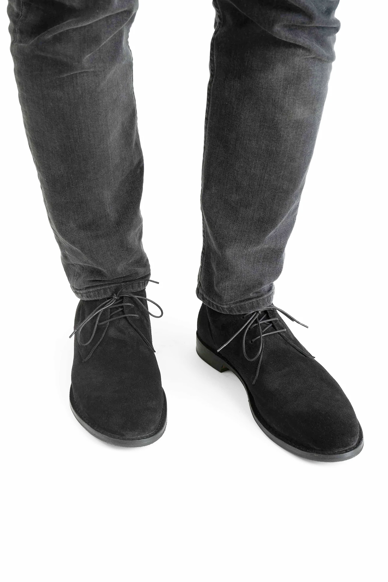 Carlo snøresko, sort ruskind