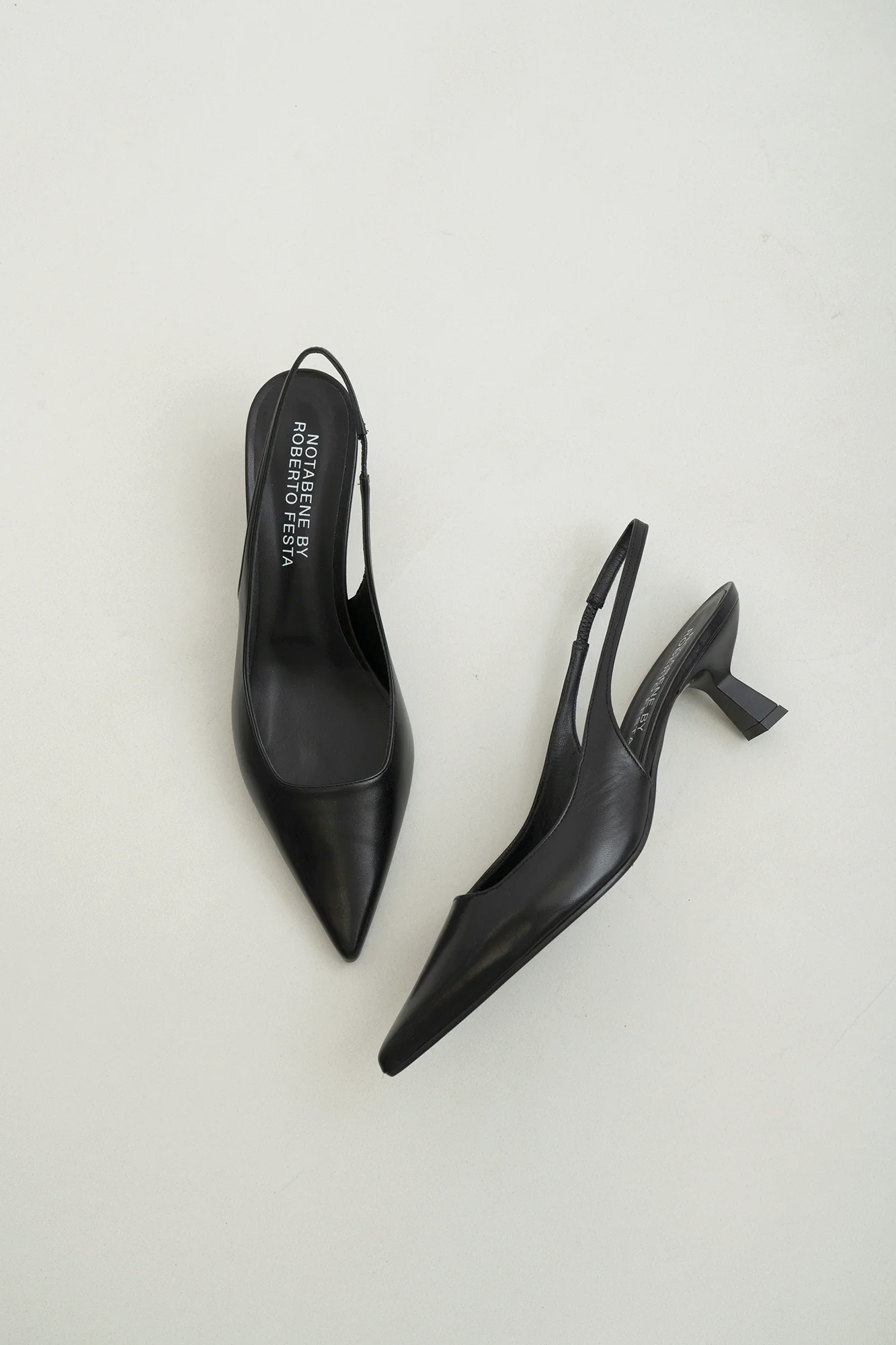 Elisa 50 slingback stiletter, sort læder