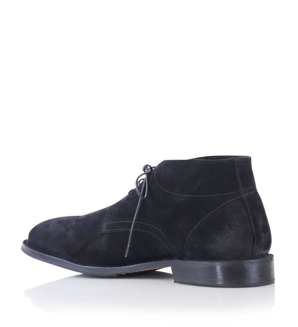 Carlo snøresko, sort ruskind